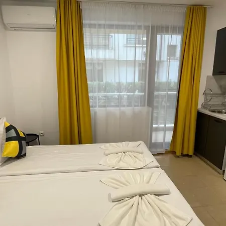 Amadeus Xv 5 Studio Centrum סאני ביץ'